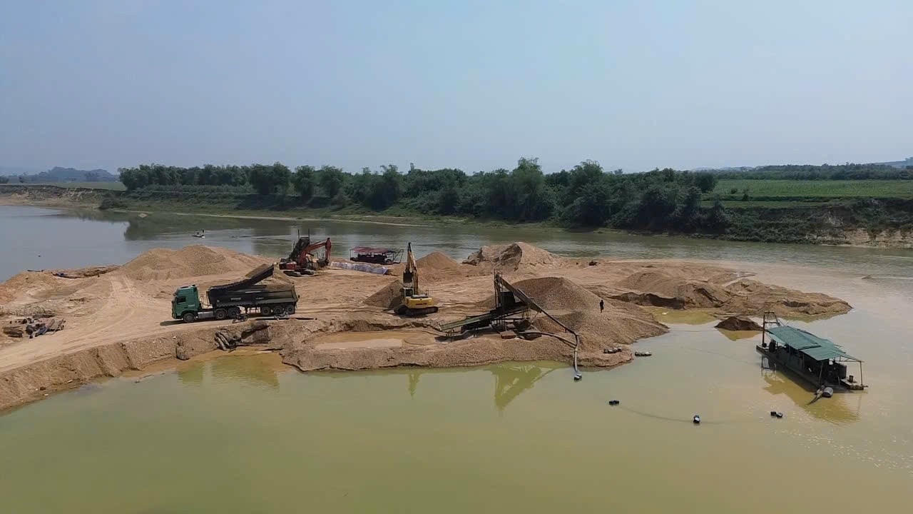 Anh bai tren