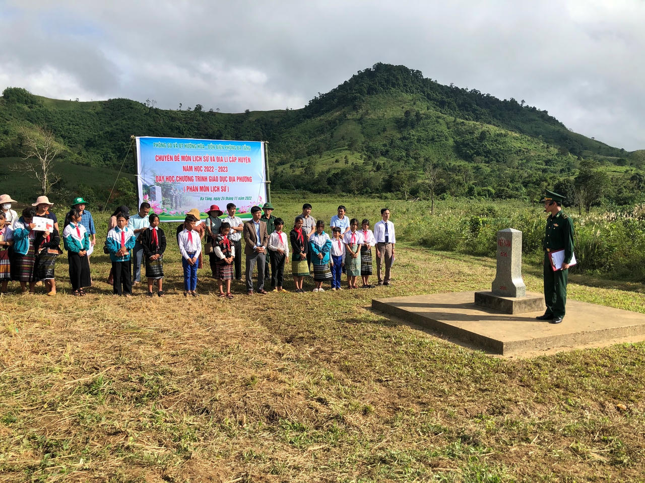 “Tiết học Biên giới” giúp các em học sinh có thêm nhiều kiến thức bổ ích về biên giới; vun đắp thêm lòng tự hào dân tộc, tình yêu quê hương, đất nước.