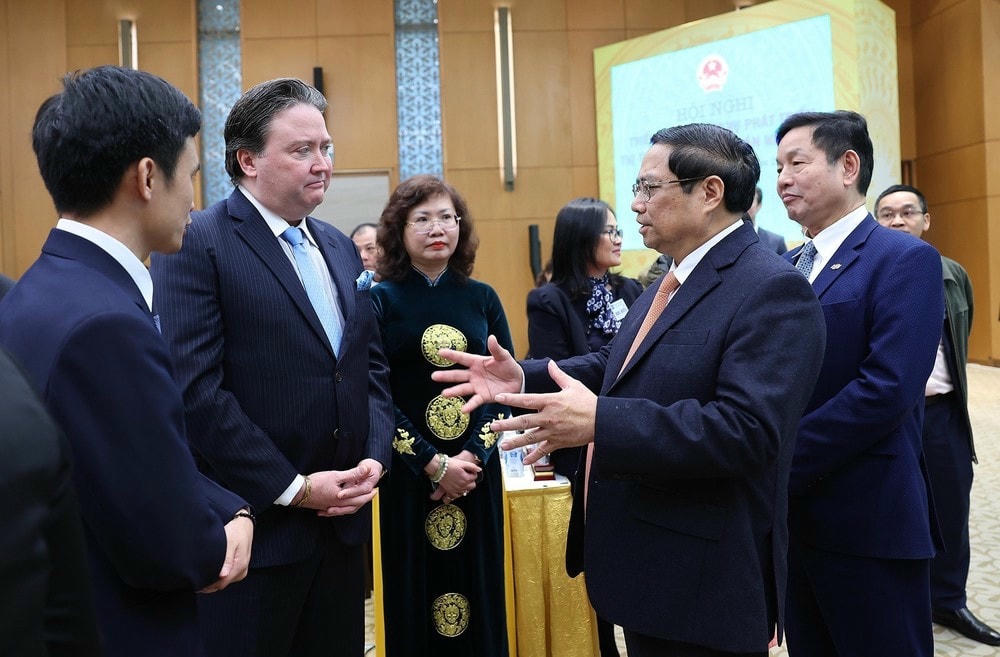 thu_tuong_chu_tri_hoi_nghi_phat_trien_thi_truong_chung_khoan 6.jpg