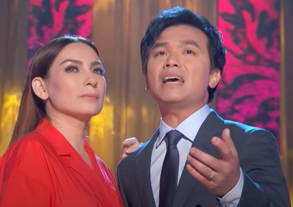 Cặp đôi Mạnh Quỳnh-Phi Nhung sẽ mãi là “cặp tình nhân trên sân khấu” mà nhiều người yêu mến.