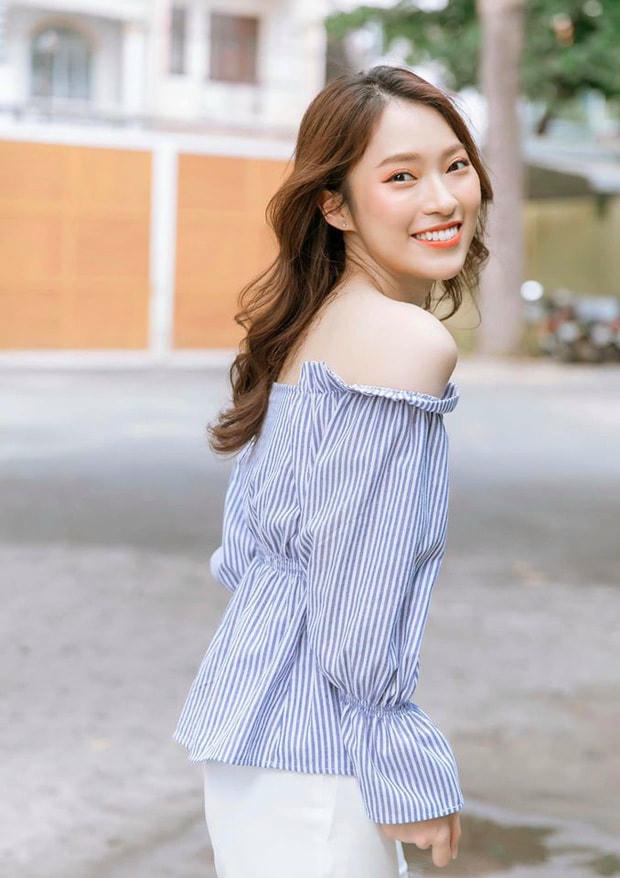 Khánh Vy là MC trẻ tuổi nhất của chương trình từ trước đến nay.