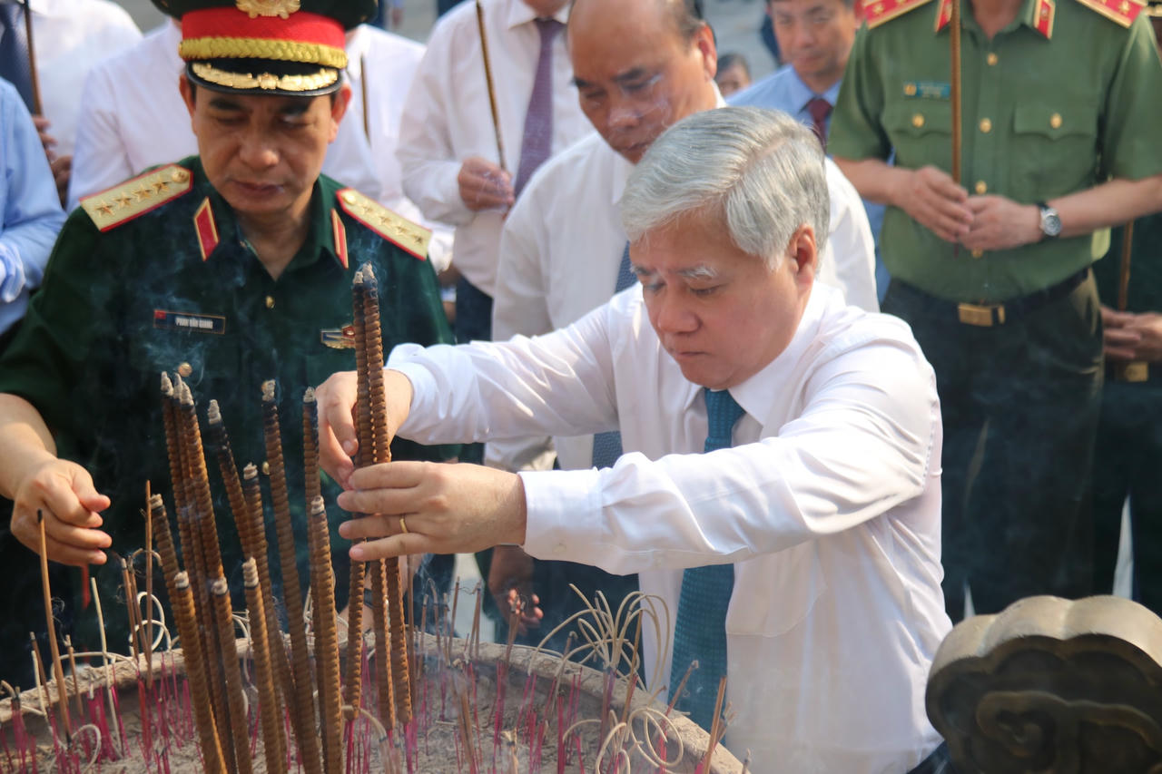 Đồng chí Đỗ Văn Chiến, Bí thư Trung ương Đảng, Chủ tịch UBTƯ MTTQ Việt Nam.