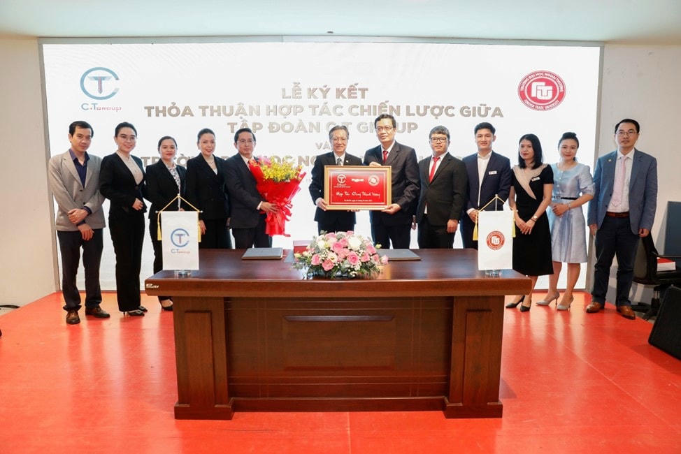 Hình ảnh tại buổi lễ ký kết