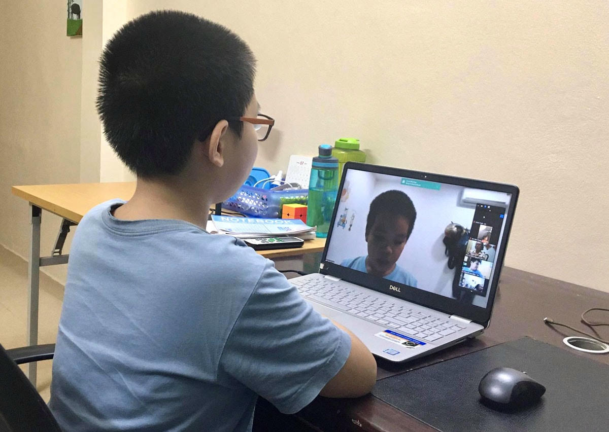 Việc hai tuyến cáp quan trọng gặp sự cố gây ảnh hưởng đến việc học và làm việc trực tuyến.
