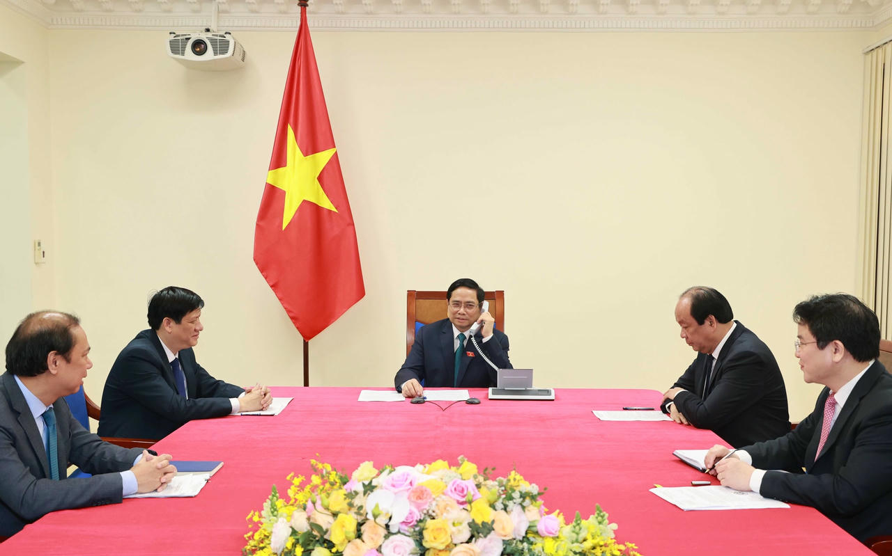 Quang cảnh cuộc điện đàm