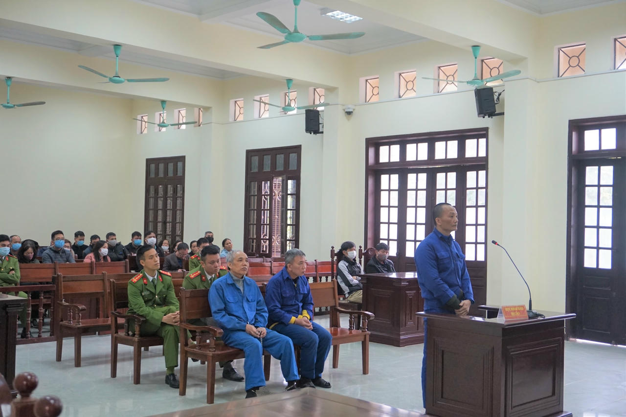 3 đối tượng “phù phép” đất nông nghiệp thành đất thổ cư tại toà.