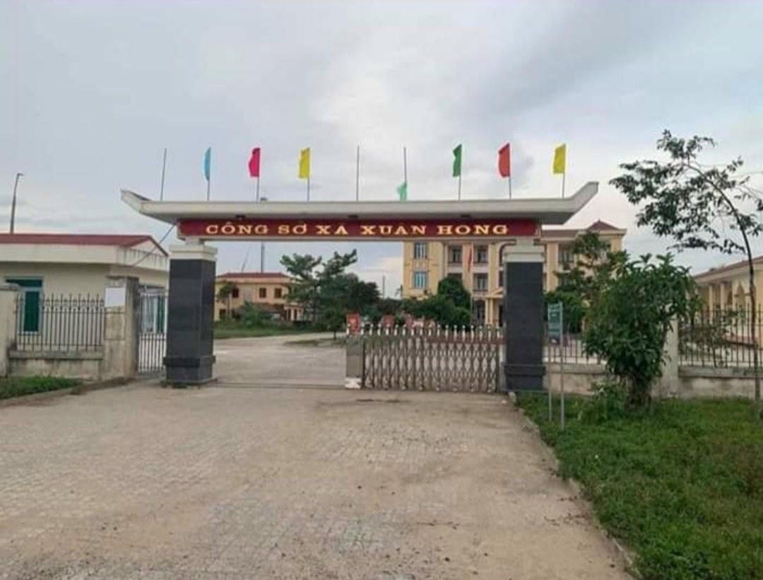 UBND xã Xuân Hồng, nơi ông Lê Ngọc Long đang công tác.