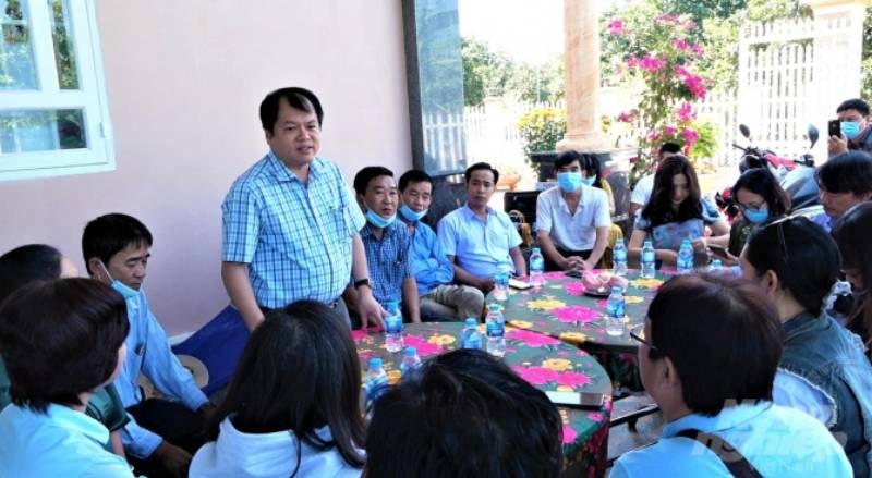 Hội HANE cùng Hiệp hội Nông nghiệp Hữu cơ Việt Nam và doanh nghiệp họp bàn các giải pháp hỗ trợ bà con nông dân. Ảnh: MS.