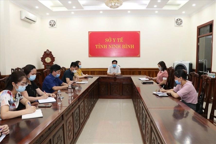Sở Y tế Ninh Bình thông tin về 2 ca mắc Covid-19.