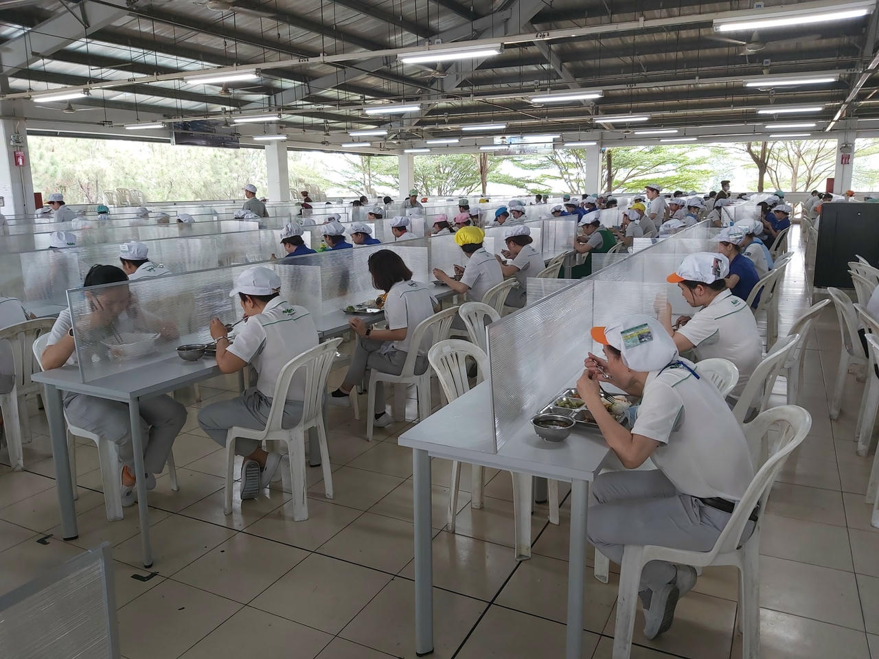 DN tăng cường sản xuất kết hợp với phòng dịch hiệu quả.