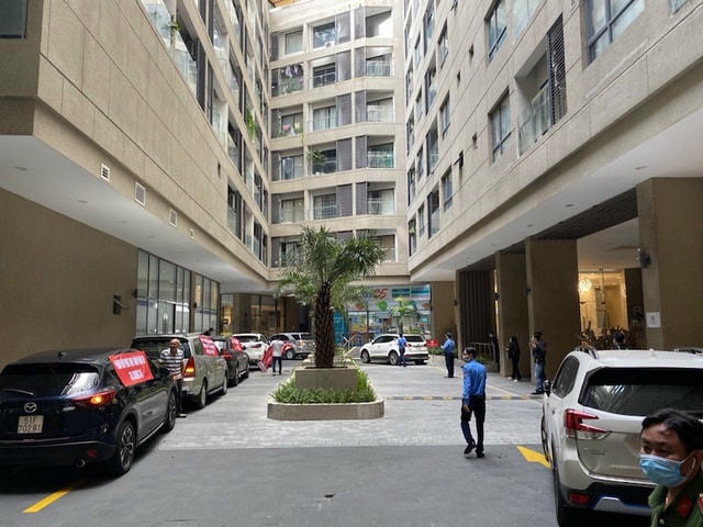 Việc tranh chấp bãi đậu xe giữa Công ty Phát Đạt và cư dân sống ở dự án The EverRich Infinity vẫn chưa đến hồi kết.