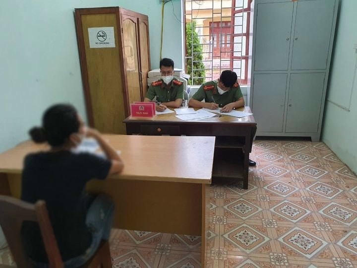 Bị phạt 2 triệu đồng, chị T. đã lên mạng nói xấu Công an huyện Như Thanh.