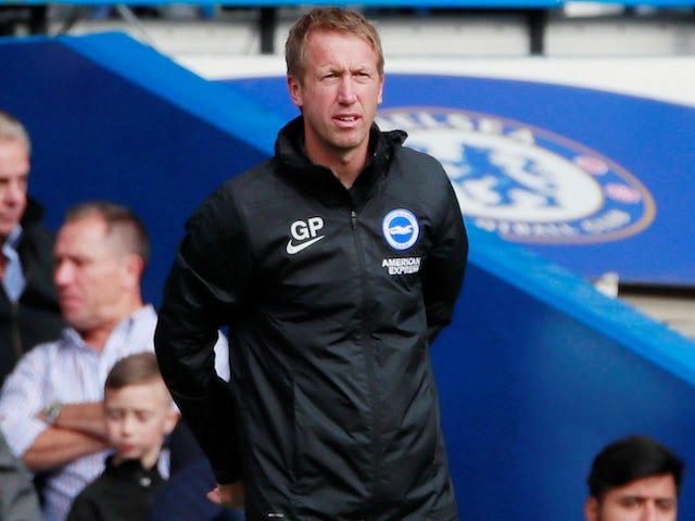 Thầy trò HLV Graham Potter lỡ cơ hội dẫn đầu Ngoại hạng Anh.