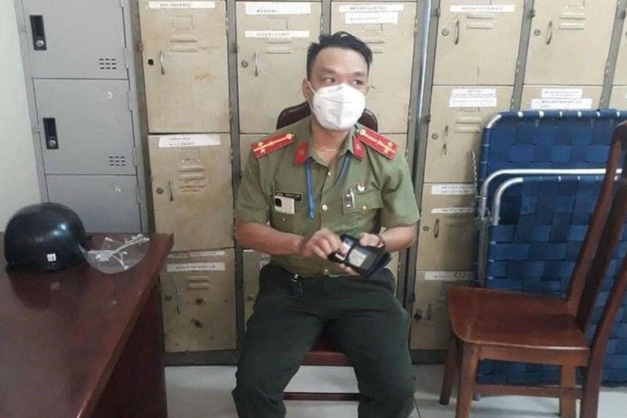 Một đối tượng giả công an, đăng thông tin sai sự thật liên quan đến dịch Covid-19 trên mạng vừa bị phát hiện, xử lý. (Ảnh: CA)