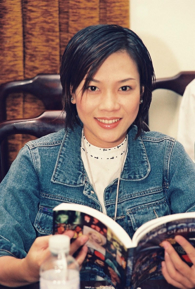 Thời đôi mươi, Mỹ Tâm sở hữu gương mặt ưa nhìn nhưng đường nét chưa thật sự có điểm nhấn, nổi bật nhất vẫn là sự hồn nhiên, trong trẻo. Tuy nhiên, phong cách mộc mạc và khi trang điểm nhẹ nhàng giúp giọng ca 