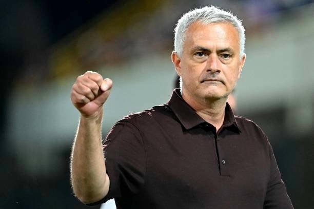 HLV Mourinho có chuỗi 4 trận toàn thắng liên tiếp kể từ đầu mùa cùng đội bóng mới.