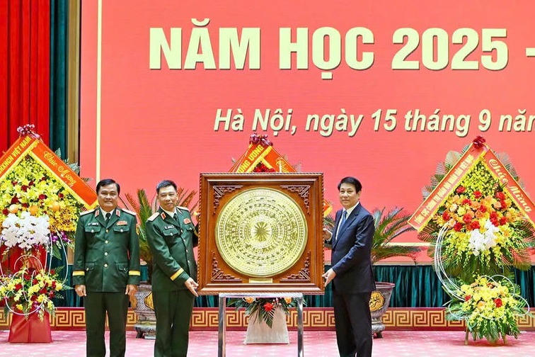 Chủ tịch nước Lương Cường: Xây dựng Học viện Quốc phòng trở thành học viện tầm chiến lược tiên tiến
