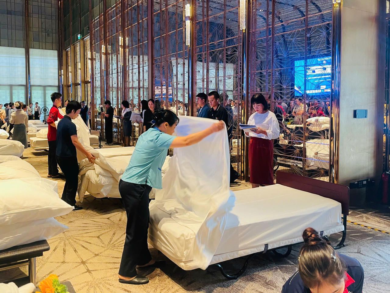 Hội thi không chỉ là một sân chơi lành mạnh, bổ ích, mà còn là nơi kết nối, chia sẻ và phát triển những giá trị bền vững của ngành du lịch Đà Nẵng. Ảnh: Nguyễn Tú.