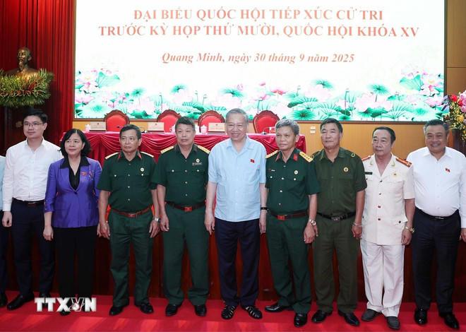 Tổng Bí thư Tô Lâm và các đại biểu. (Ảnh: Thống Nhất/TTXVN)