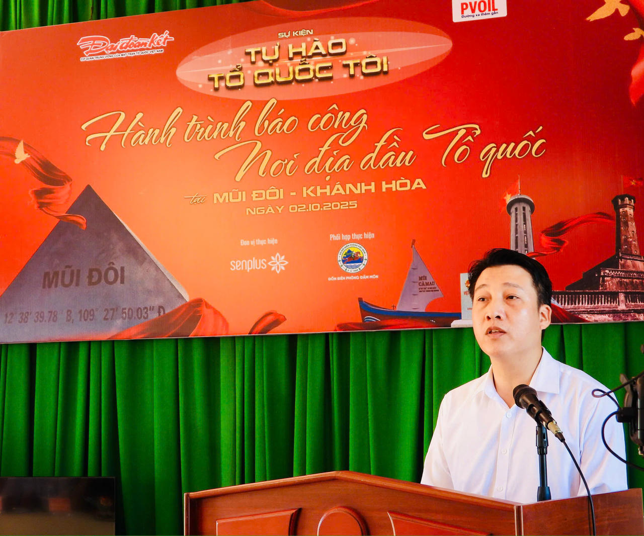 Ông Nguyễn Văn Dũng, Phó Tổng Biên tập Báo Đại đoàn kết, Trưởng Ban tổ chức sự kiện phát biểu. Ảnh: Thanh Nga.