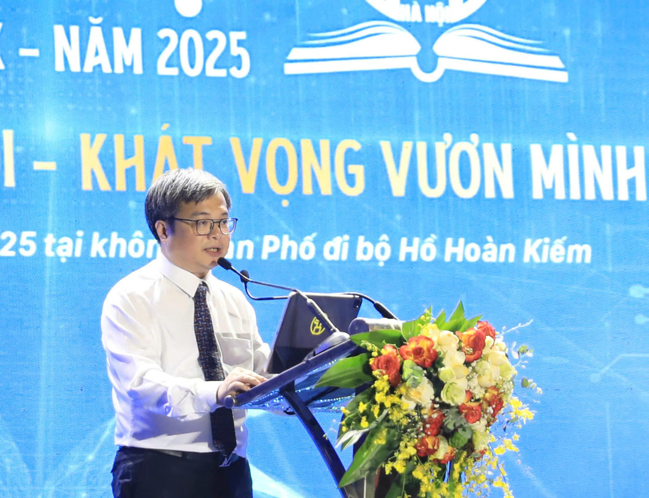 Phó Chủ tịch UBND TP Hà Nội Trương Việt Dũng phát biểu khai mạc