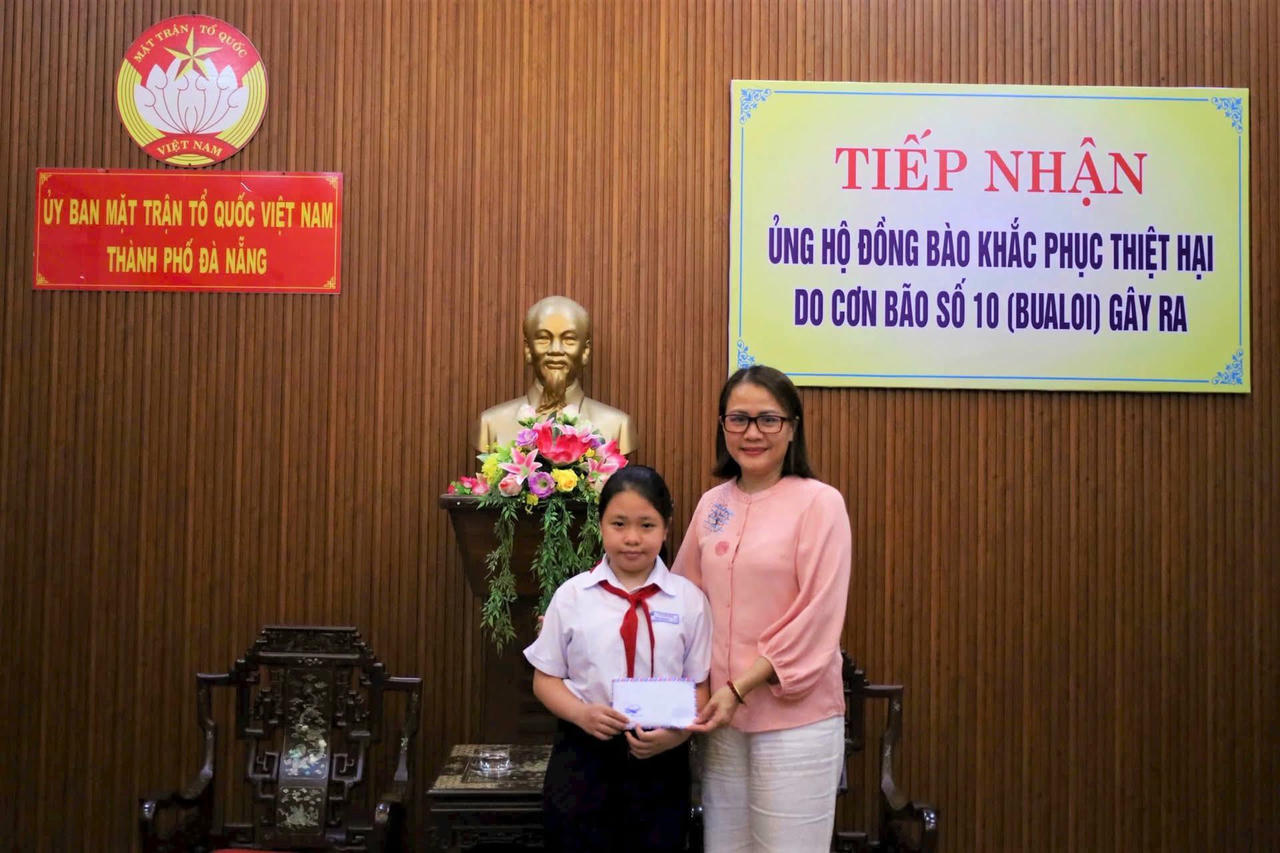Đà Nẵng: Một học sinh 2 lần ủng hộ gần 50 triệu đồng cho đồng bào vùng thiên tai