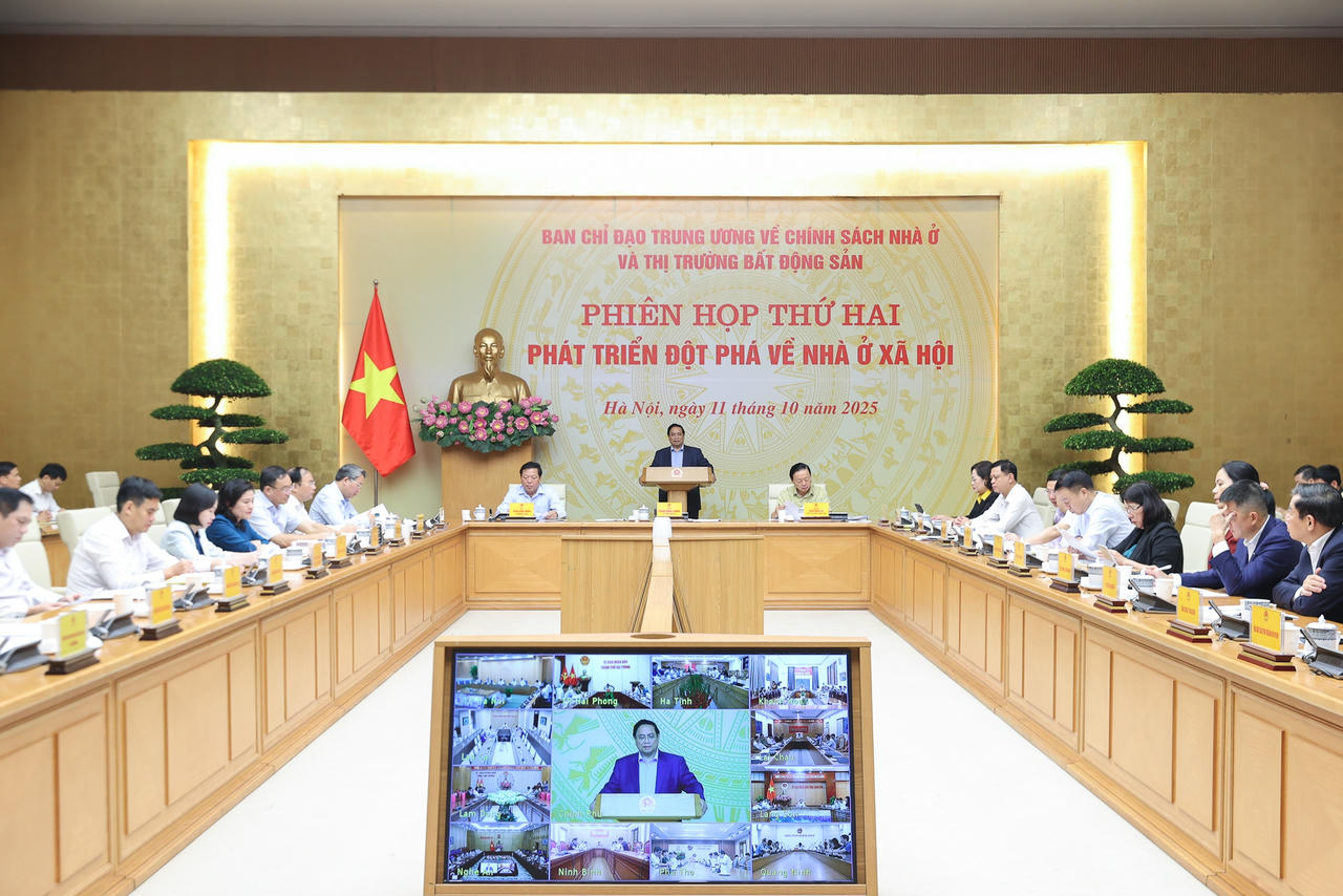 Quang cảnh phiên họp. Ảnh: Nhật Bắc.