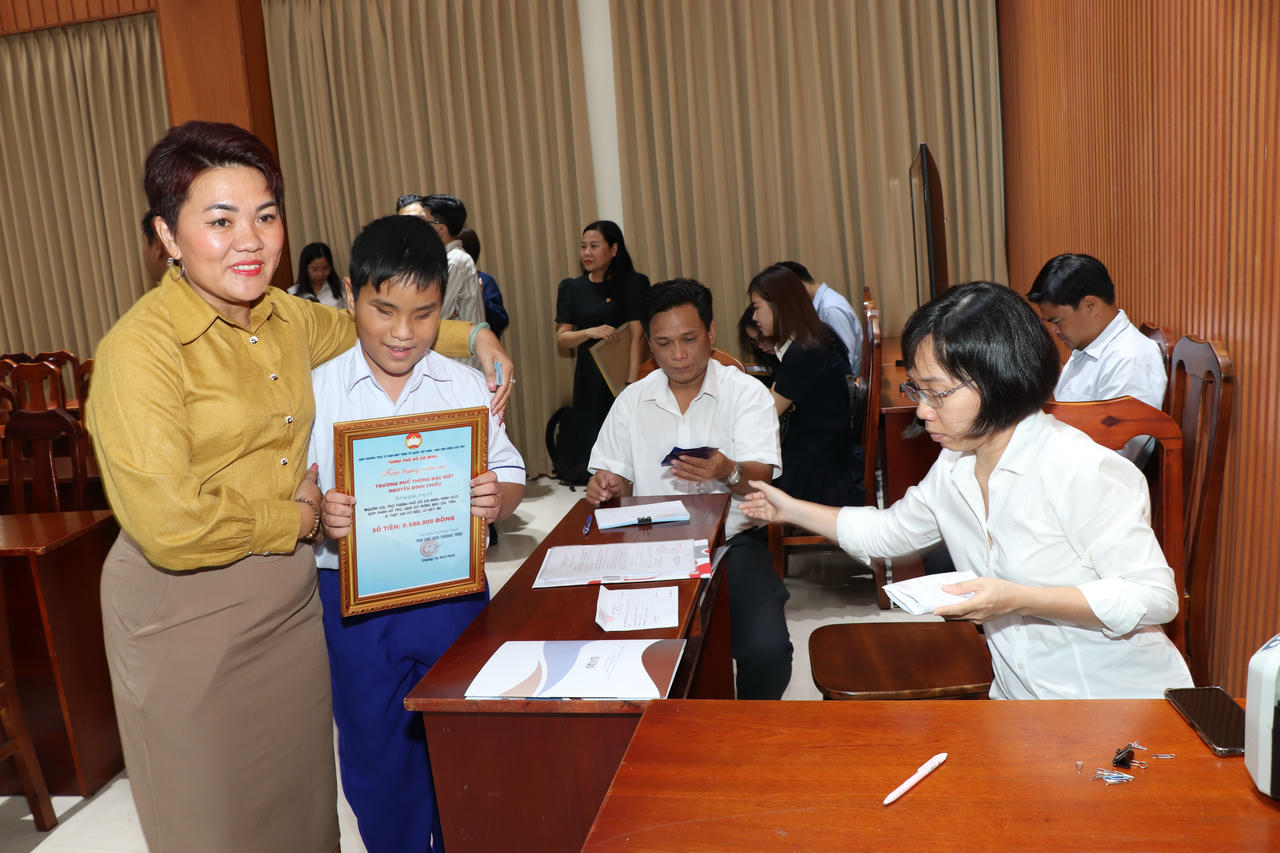 TP Hồ Chí Minh: Tiếp nhận hơn 6 tỷ đồng ủng hộ đồng bào bị ảnh hưởng bởi thiên tai
TP Hồ Chí Minh: Tiếp nhận hơn 6 tỷ đồng ủng hộ đồng bào bị ảnh hưởng bởi thiên tai