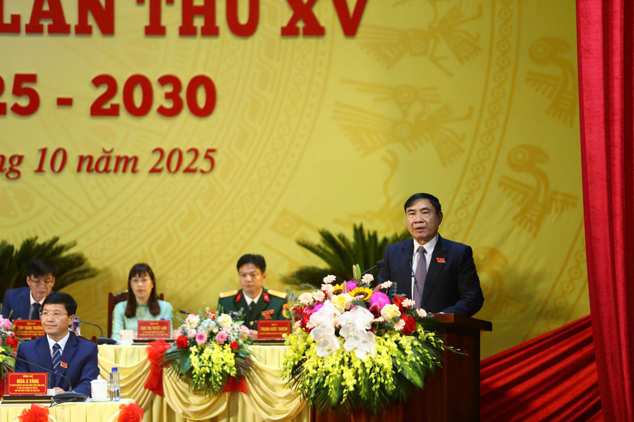 Ông Trần Quốc Cường, Bí thư Tỉnh ủy Điện Biên phát biểu khai mạc Đại hội. Ảnh: TTBC tỉnh Điện Biên.