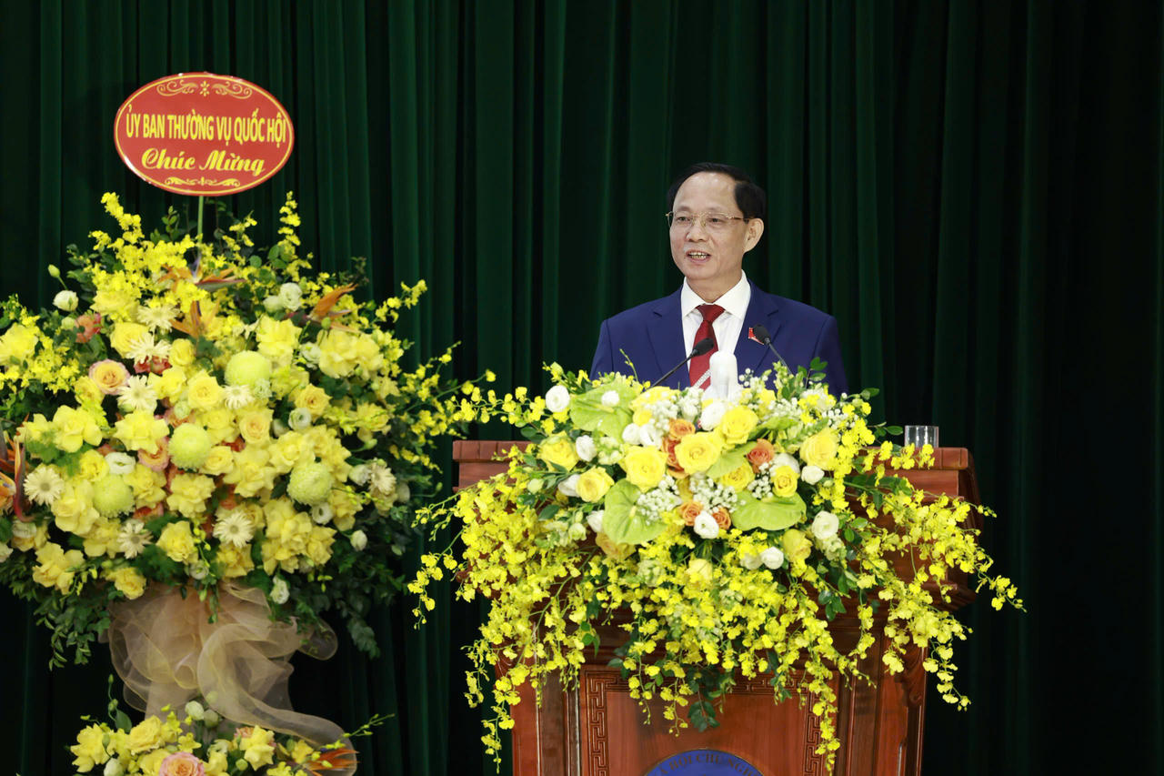 Phó Chủ tịch Quốc hội Trần Quang Phương phát biểu chỉ đạo tại Đại hội thi đua yêu nước ngành kiểm toán