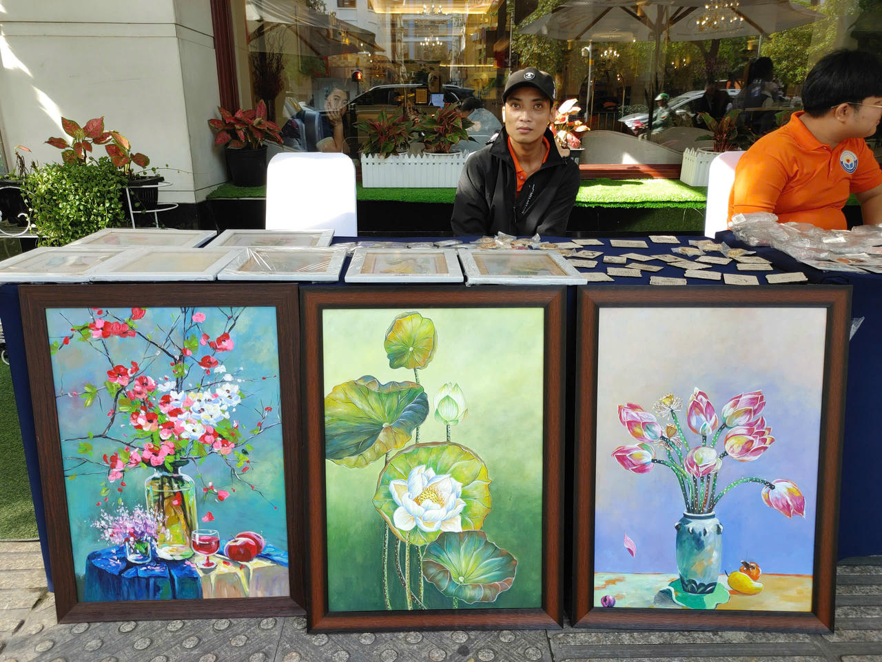 Triển lãm diễn ra hàng năm nhằm tạo đầu ra cho sản phẩm thủ công. Ảnh: H.L