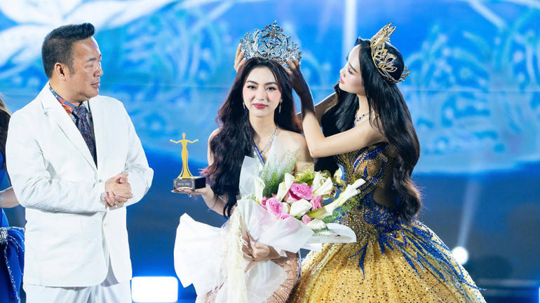 Hoa hậu Hoàng Ngọc Như trong phút đăng quang. Ảnh: BTC.