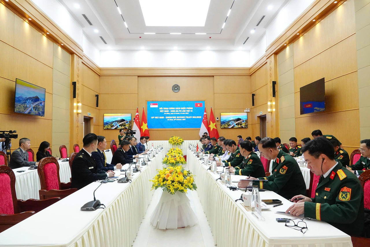 Đối thoại Chính sách Quốc phòng Việt Nam – Singapore lần thứ 16 Đối thoại Chính sách Quốc phòng Việt Nam – Singapore lần thứ 16