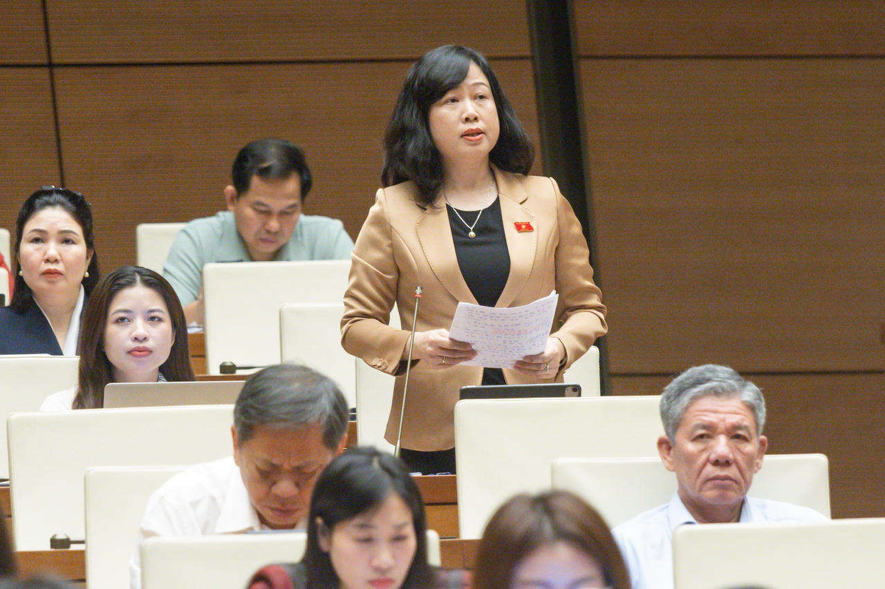 Bộ trưởng Bộ Y tế đề xuất cần coi hành vi hành hung nhân viên y tế là chống người thi hành công vụ Bộ trưởng Bộ Y tế đề xuất cần coi hành vi hành hung nhân viên y tế là chống người thi hành công vụ