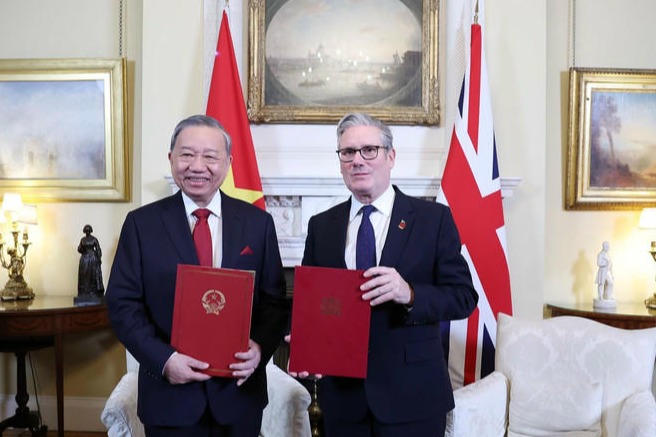 Tuyên bố chung nâng cấp quan hệ Việt Nam-Anh lên Đối tác Chiến lược toàn diện Tuyên bố chung nâng cấp quan hệ Việt Nam-Anh lên Đối tác Chiến lược toàn diện