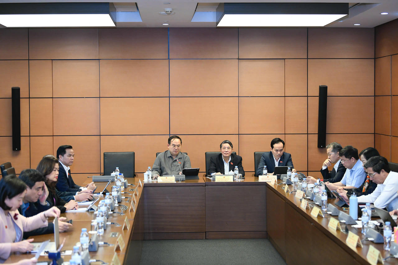 Cần cơ chế giám sát, công khai minh bạch đối với 2 loại quỹ Cần cơ chế giám sát, công khai minh bạch đối với 2 loại quỹ