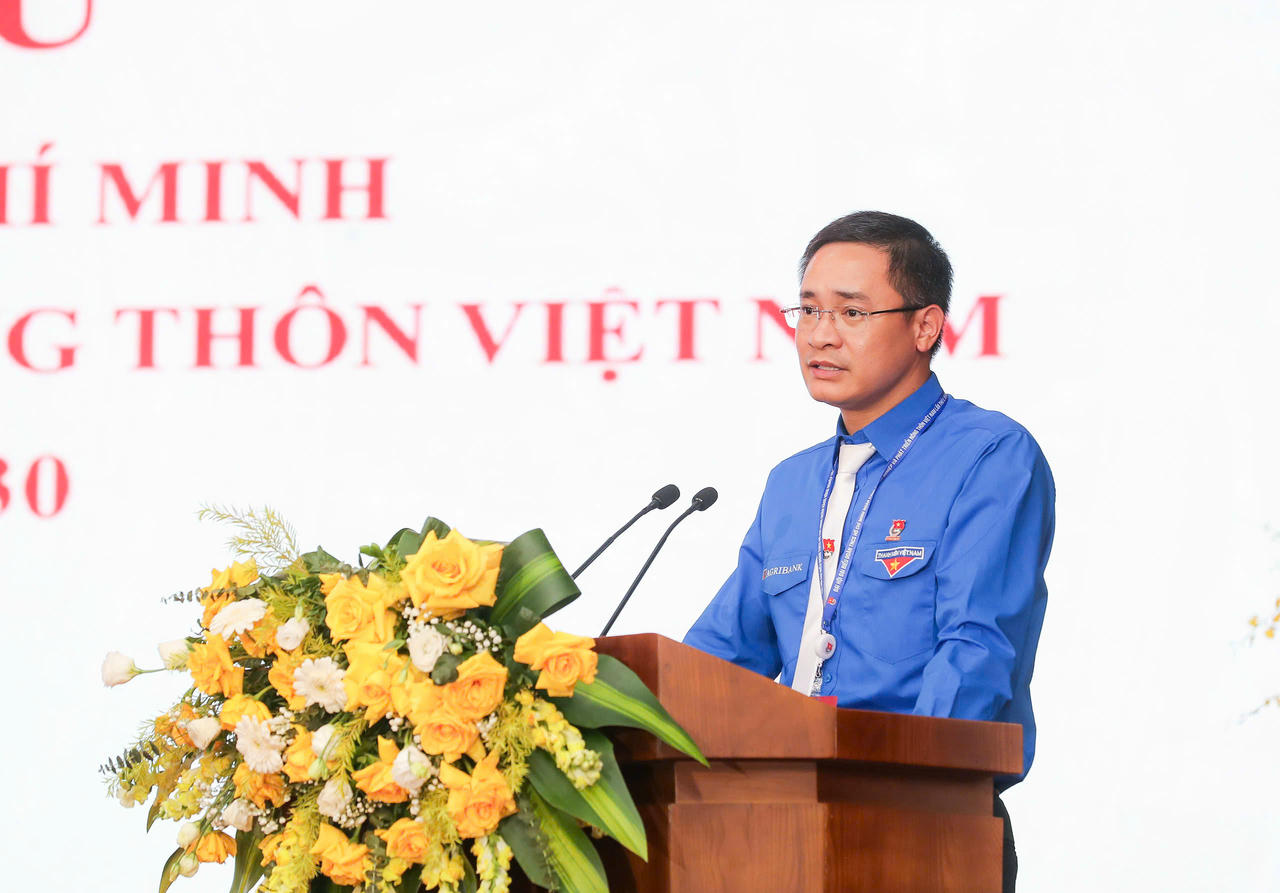 Đồng chí Phạm Chí Thành - Uỷ viên Ban Chấp hành Đoàn Thanh niên Chính phủ, Uỷ viên Ban Chấp hành Đảng bộ, Phó Tổng Giám đốc, Bí thư Đoàn Thanh niên nhiệm kỳ 2022 – 2027 phát biểu khai mạc Đại hội.