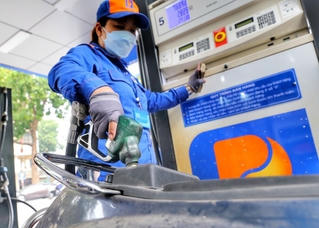 Khơi thông dòng chảy xăng dầu