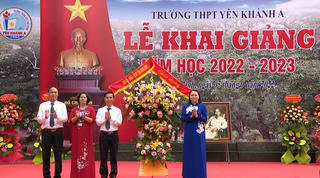 Bí thư Ninh Bình dự khai giảng ngôi trường có 3 thủ khoa