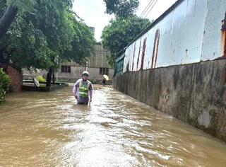 Hà Tĩnh: Mưa lớn gây ngập cục bộ