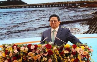 Thủ tướng: Kéo dài tuyến cao tốc Bắc-Nam thông tuyến tới tận mũi Cà Mau