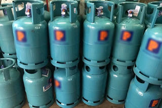 Giá gas bán lẻ giảm mạnh ngày đầu năm 2023