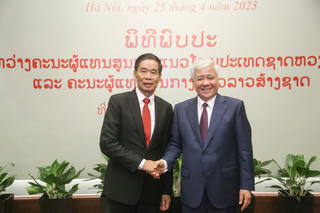 Quan hệ hợp tác giữa Mặt trận hai nước Việt Nam - Lào: Ngày càng hiệu quả, thiết thực