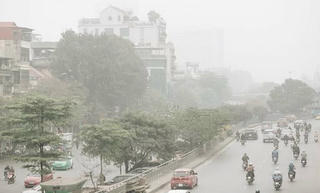 Ngày cuối tuần: Thời tiết miền Bắc giảm mạnh sương mù và ẩm