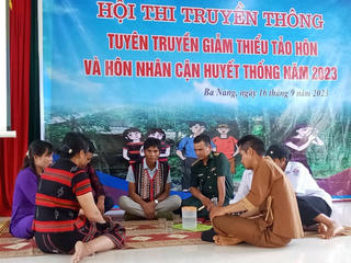 Nâng cao nhận thức về tảo hôn qua các buổi tọa đàm, hội thi