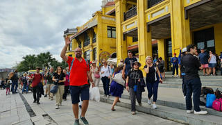 Quảng Ninh: Tổng thu du lịch quý I đạt trên 10.200 tỷ đồng