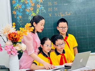 Cô giáo không ngừng sáng tạo, lan tỏa yêu thương