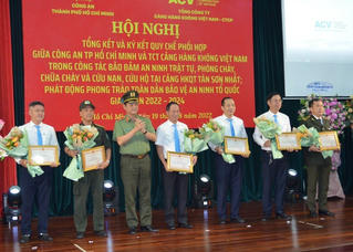 Bảo đảm an ninh trật tự  phòng cháy, chữa cháy, cứu nạn, cứu hộ tại Cảng Hàng không quốc tế Tân Sơn Nhất