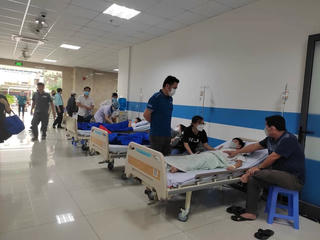 Khánh Hòa: Mời chuyên gia y tế TP HCM ra Nha Trang điều trị học sinh ngộ độc