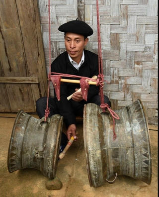 Độc đáo trống đồng Lô Lô